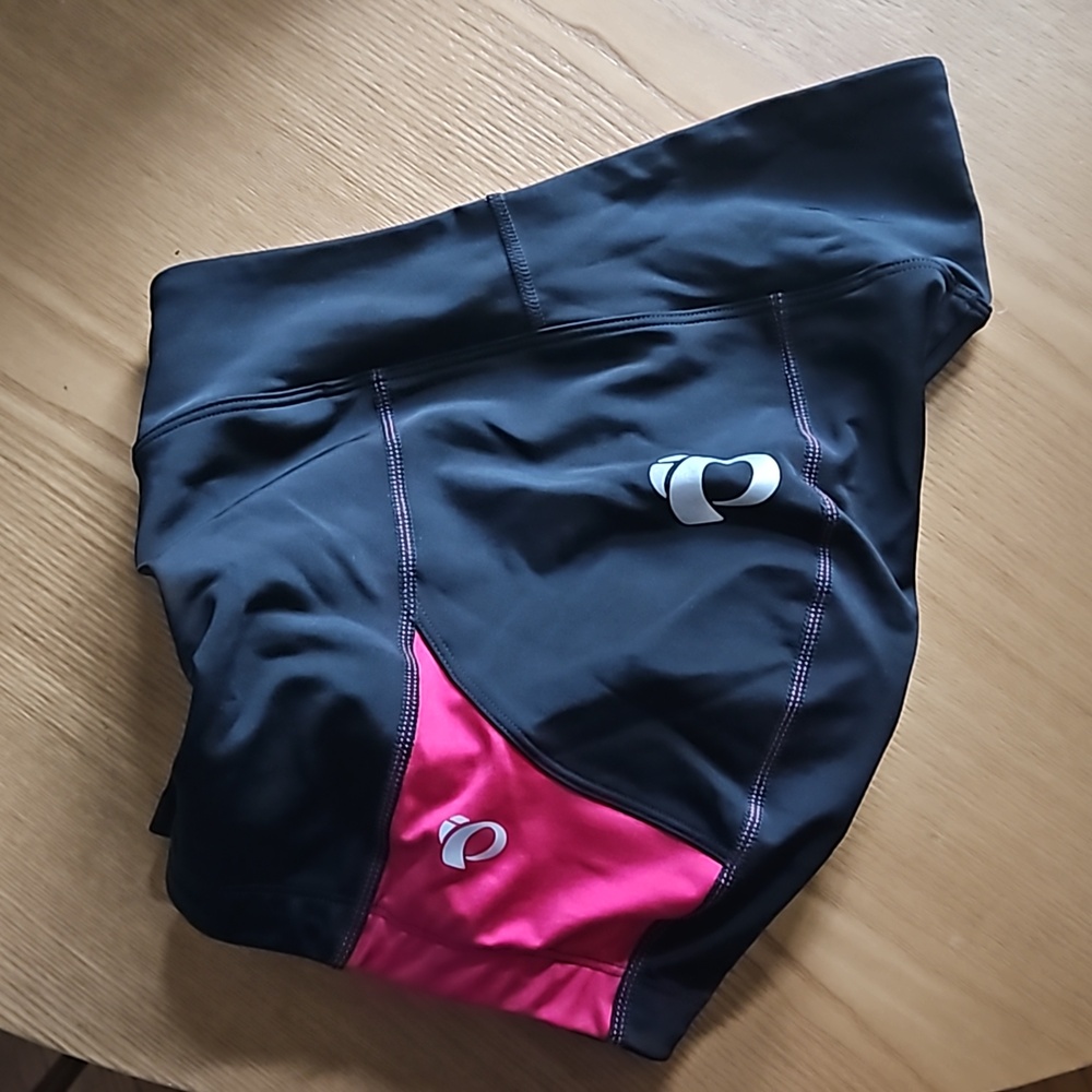NWT Pearl Izumi  Sugar Bike Short Size Small